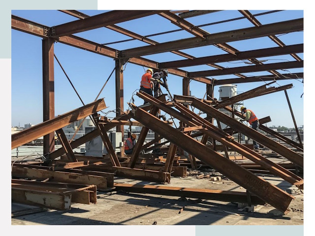 Демонтаж металлоконструкций в Сестрорецке от 615 руб.